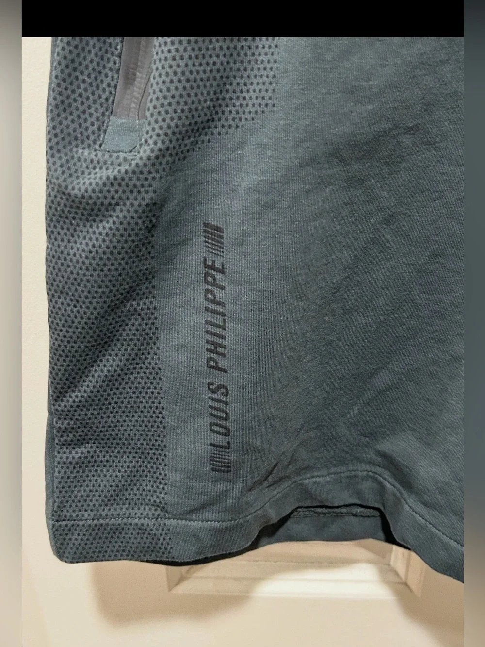 Louis Philippe ATHPLAY Cotton Shorts 6” , Medium